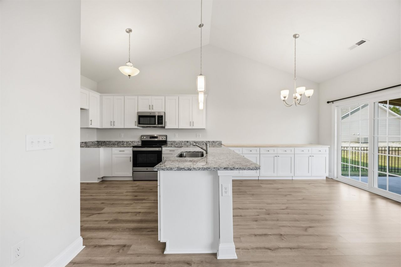 908 Sandridge Rd. Photo 9