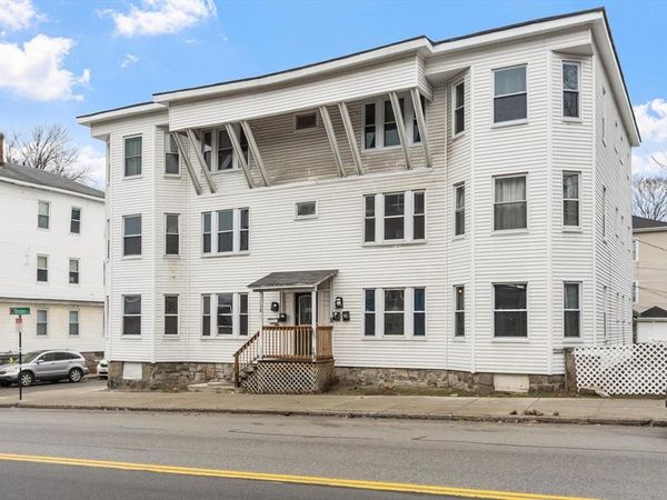 1038 Main Street, Worcester, MA 01603