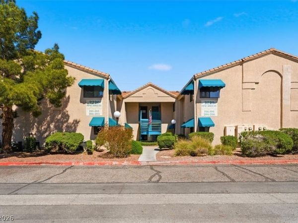 2220 Pine Breeze Lane, Unit 102, Las Vegas, NV 89119