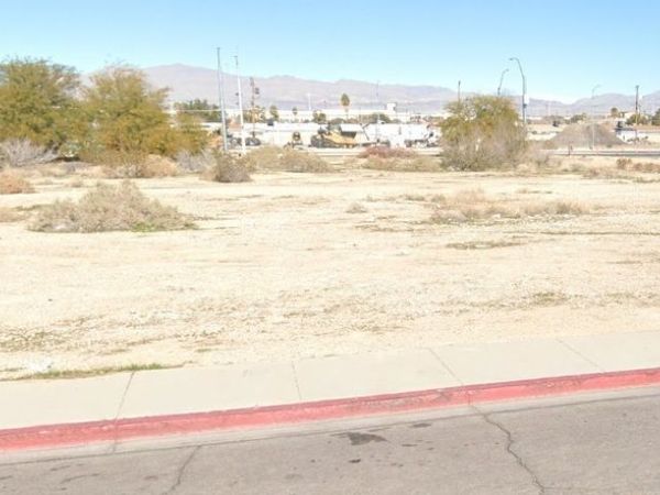 Pink Rose Street, Las Vegas, NV 89106