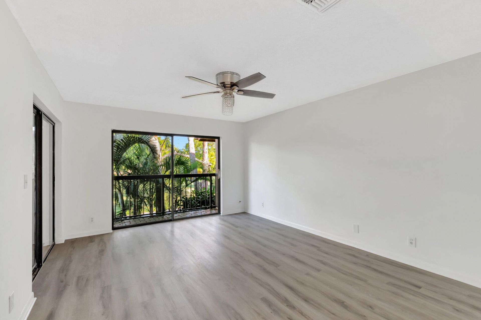 5334 Fountains Drive S, Greenacres, FL 33467 Photo