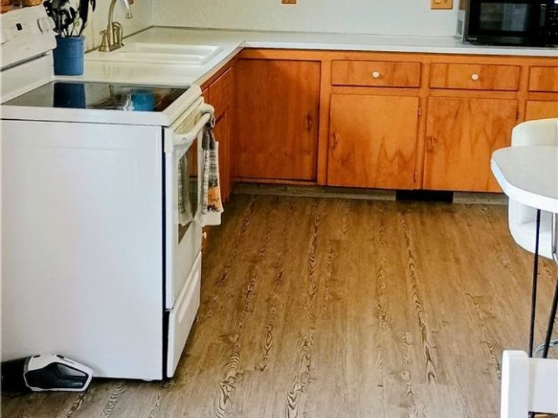 335 Walker Drive , Zanesville, OH 43701 Photo 12