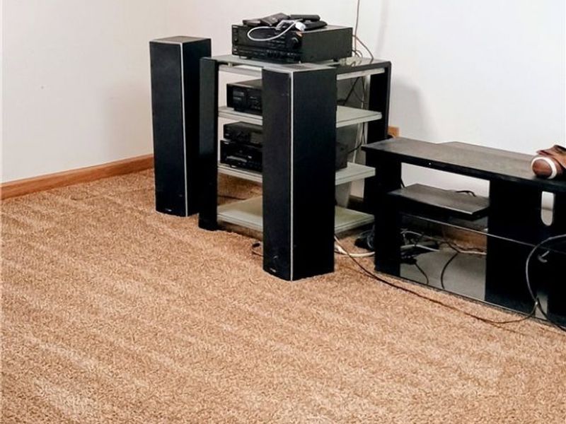 335 Walker Drive, Zanesville, OH 43701 Photo 22