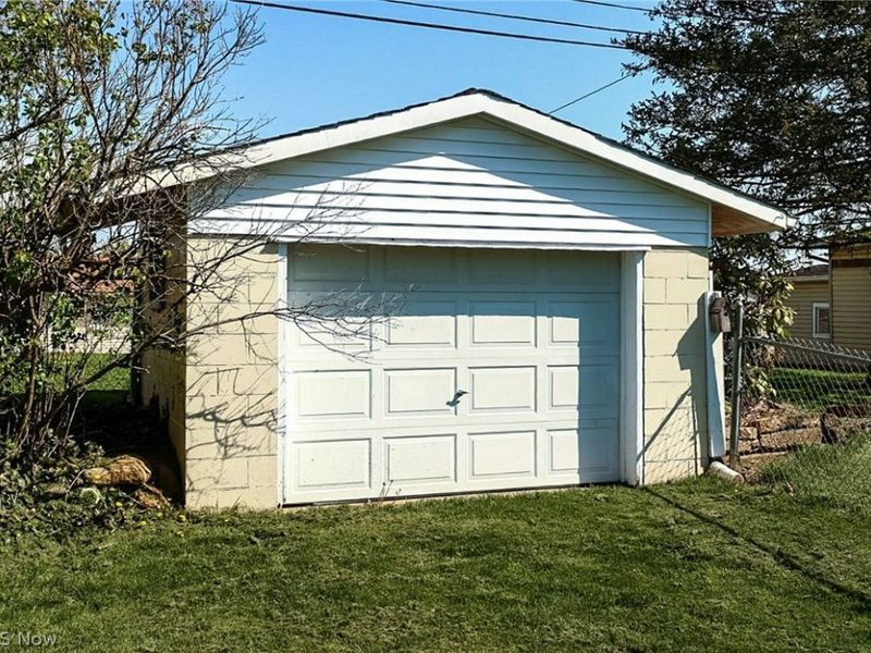 335 Walker Drive, Zanesville, OH 43701 Photo 36
