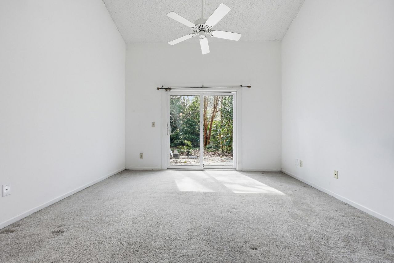 1364 Center Lake Drive Photo 14