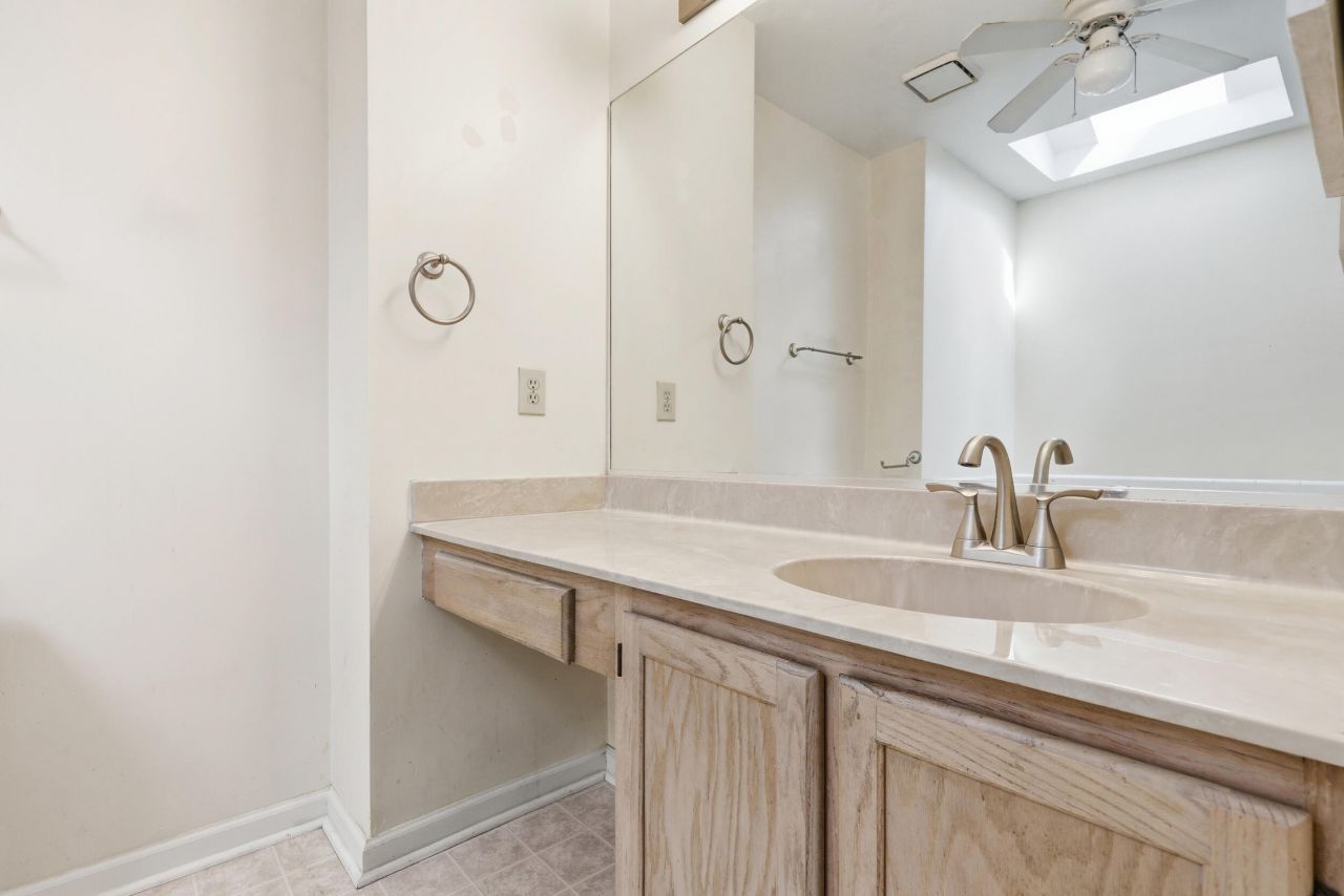 1364 Center Lake Drive Photo 16