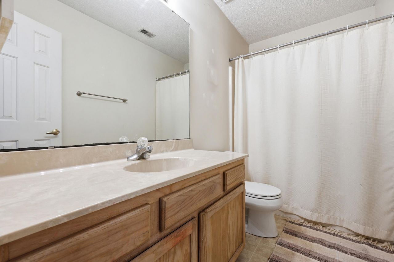 1364 Center Lake Drive Photo 20