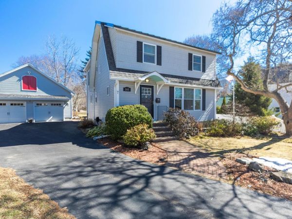 165 Cutts Street, Portsmouth, NH 03801