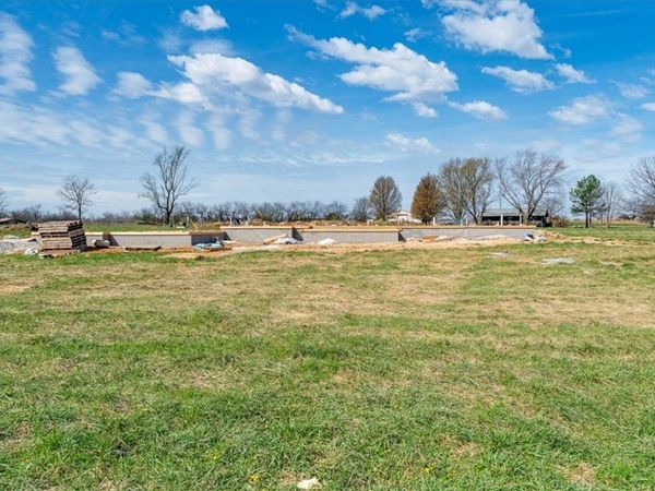 18933 Halle Road , Fayetteville, AR 72704