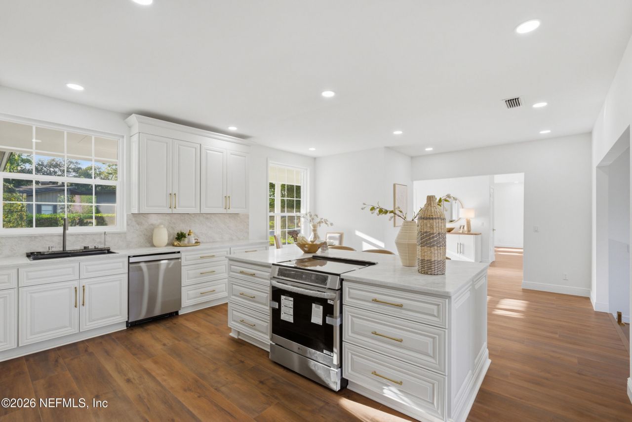 10042 Lake Lamar Court, Jacksonville, FL 32256 Photo