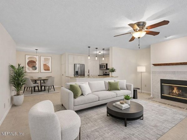 13715 RICHMOND PARK Drive N, Unit 304, Jacksonville, FL 32224