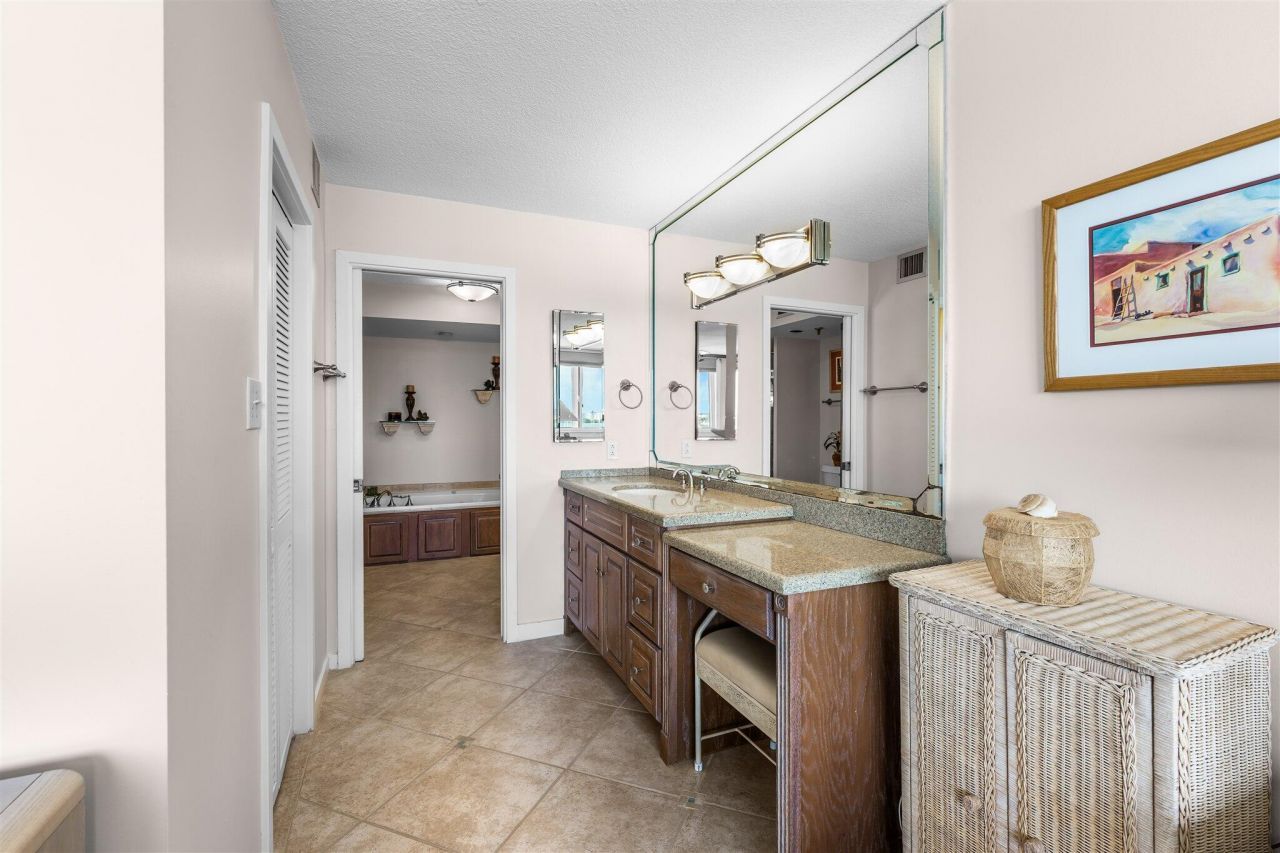 1515 Sombrero Boulevard, Unit 4A, Marathon, FL 33050 Photo