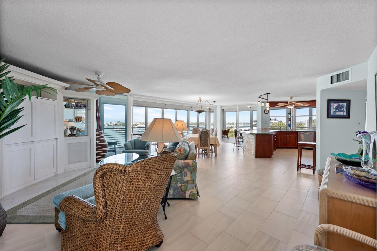 1515 Sombrero Boulevard, Unit 4A, Marathon, FL 33050 Photo