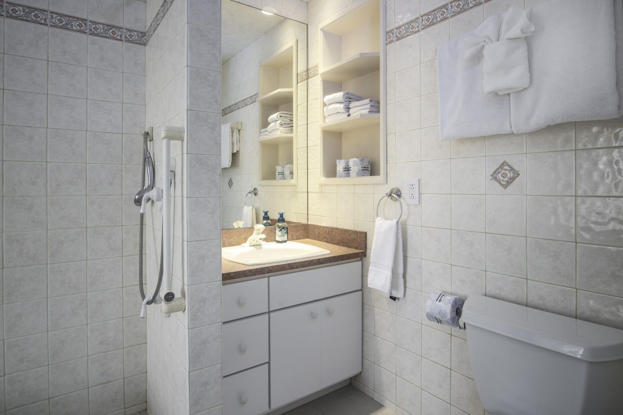 523 Avenida Primiceria, Marathon, FL 33050 Photo