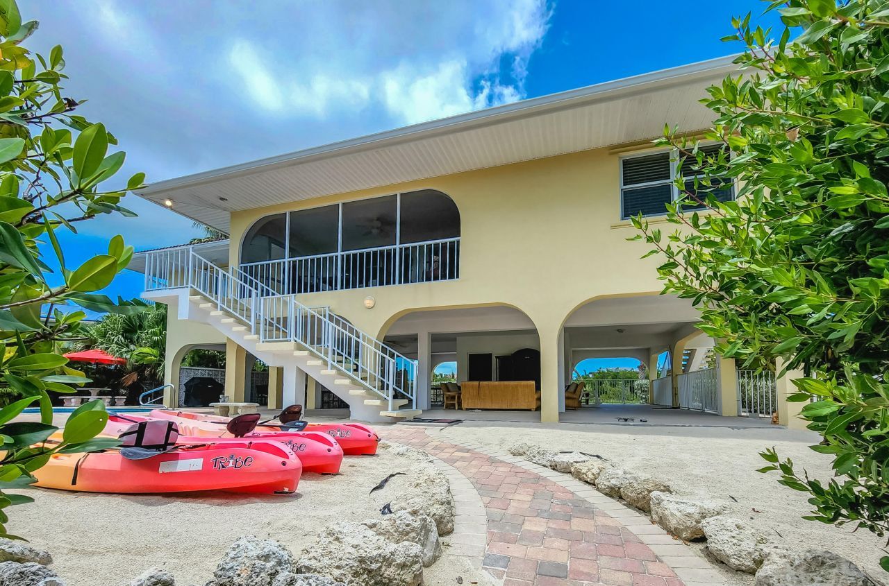 523 Avenida Primiceria, Marathon, FL 33050 Photo