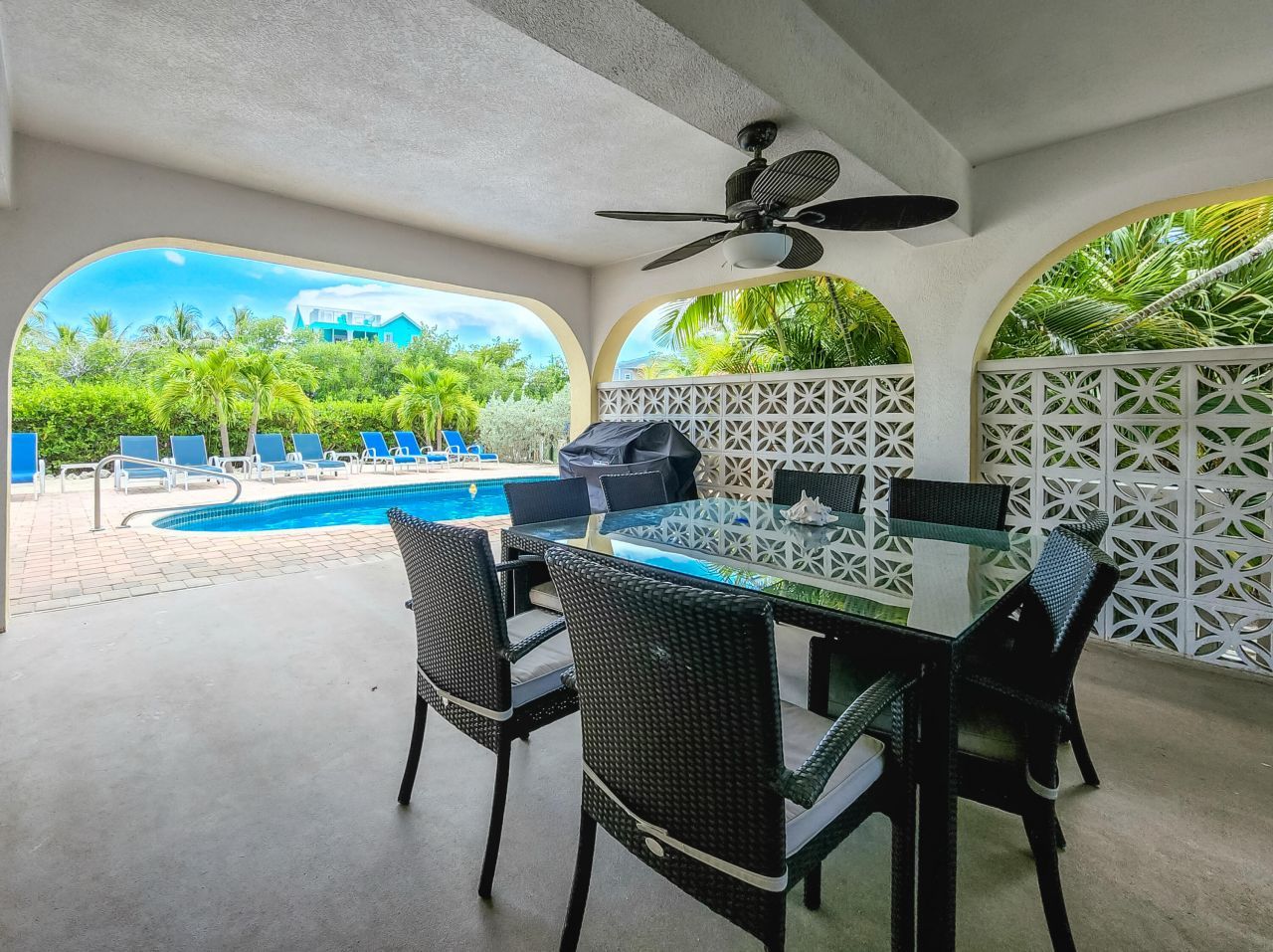 523 Avenida Primiceria, Marathon, FL 33050 Photo