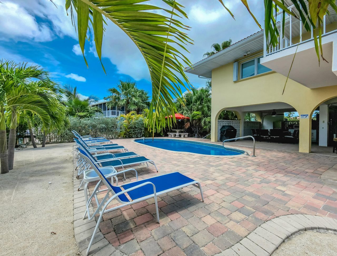 523 Avenida Primiceria, Marathon, FL 33050 Photo