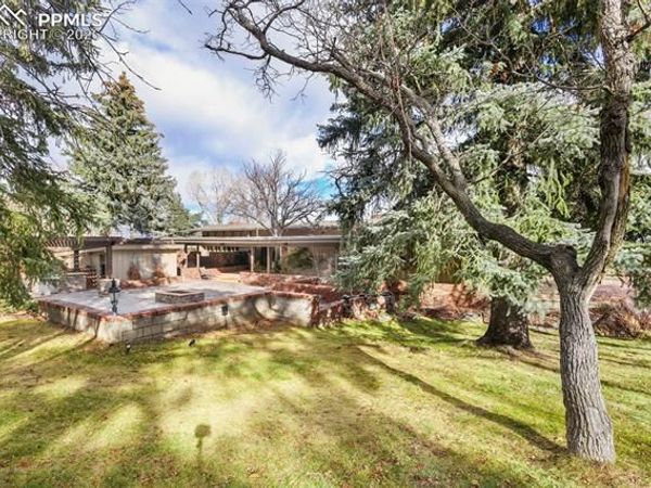 2 Penrose Lane, Colorado Springs, CO 80906