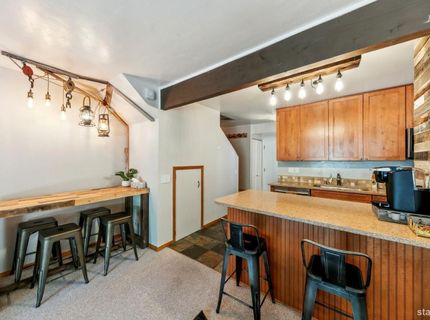1410 Ski Run Blvd, Unit 28, South Lake Tahoe, CA 96150 Photo