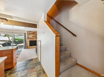 1410 Ski Run Blvd, Unit 28, South Lake Tahoe, CA 96150 Photo