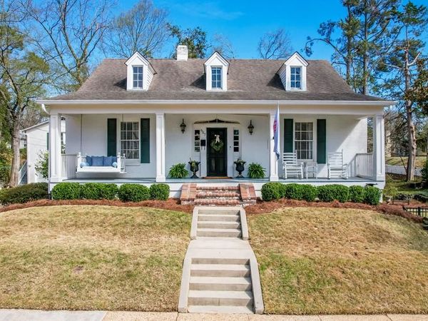 607 South 8th St., Oxford, MS 38655