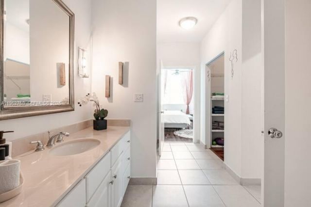 2001 Biscayne Blvd, Unit 3401, Miami, FL 33137 Photo