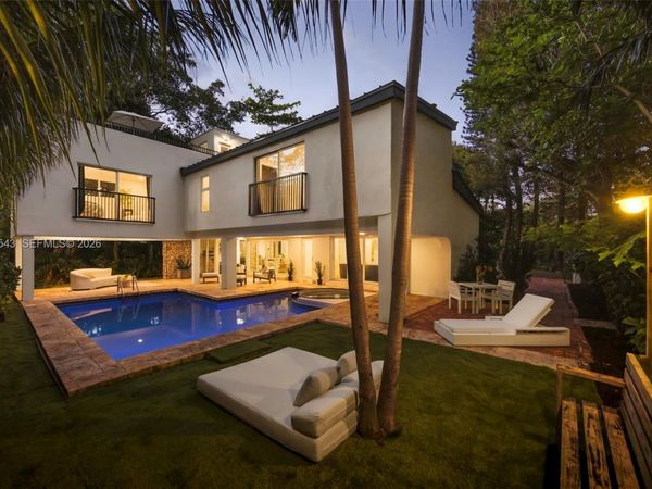 3090 Kirk St, Coconut Grove, FL 33133