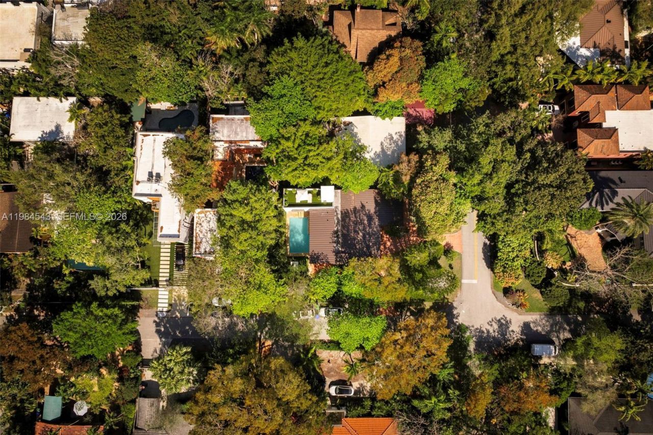 3090 Kirk St, Coconut Grove, FL 33133 Photo