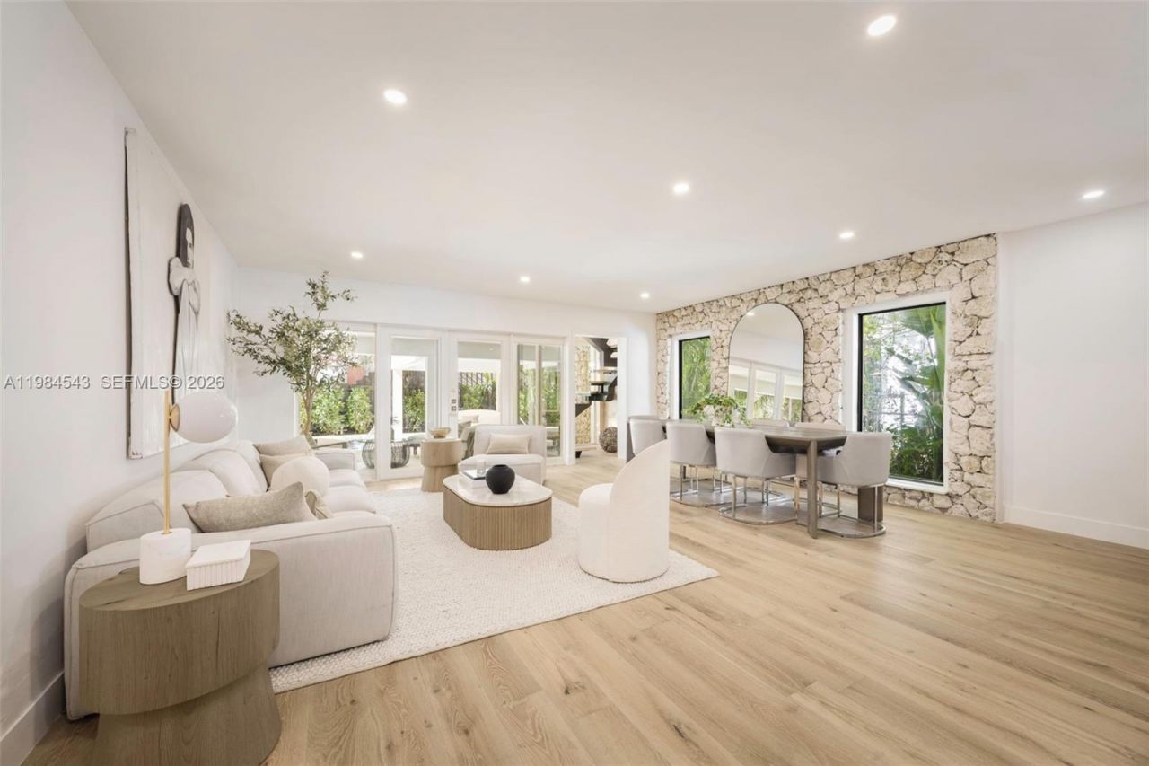 3090 Kirk St, Coconut Grove, FL 33133 Photo
