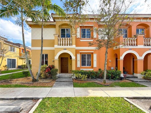 8920 SW 18th St, Miramar, FL 33025