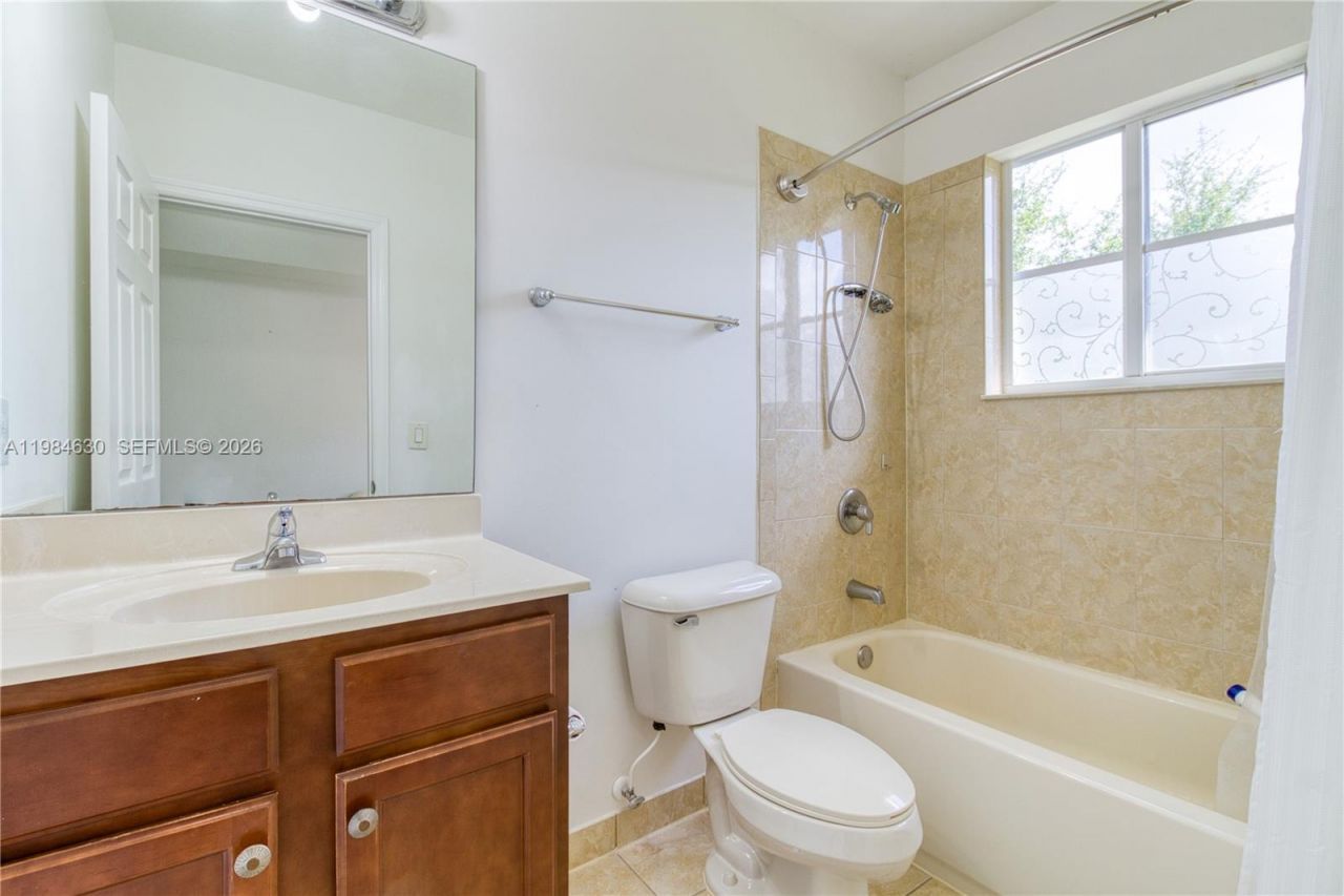 8920 SW 18th St, Miramar, FL 33025 Photo