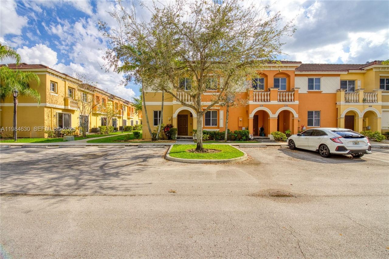 8920 SW 18th St, Miramar, FL 33025 Photo