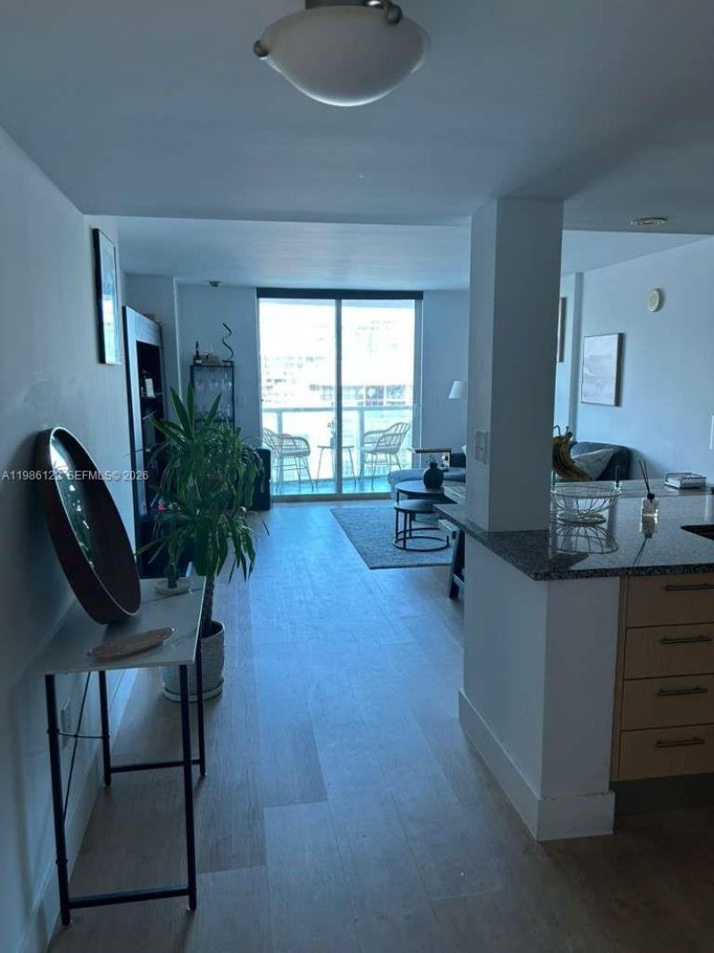 2101 Brickell Ave, Unit 2102, Miami, FL 33129 Photo