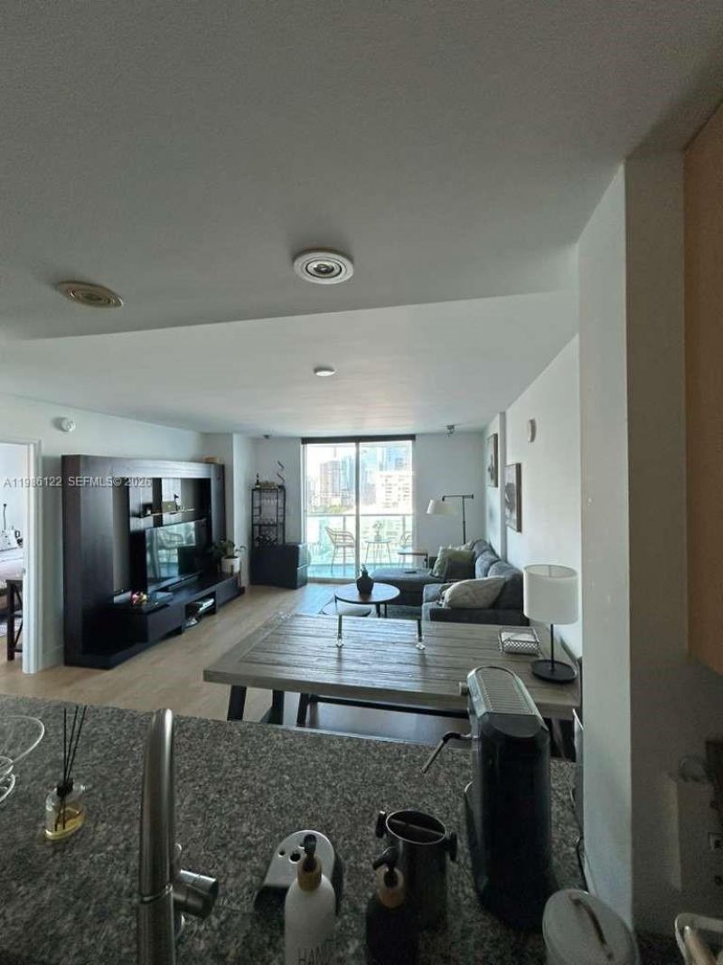 2101 Brickell Ave, Unit 2102, Miami, FL 33129 Photo