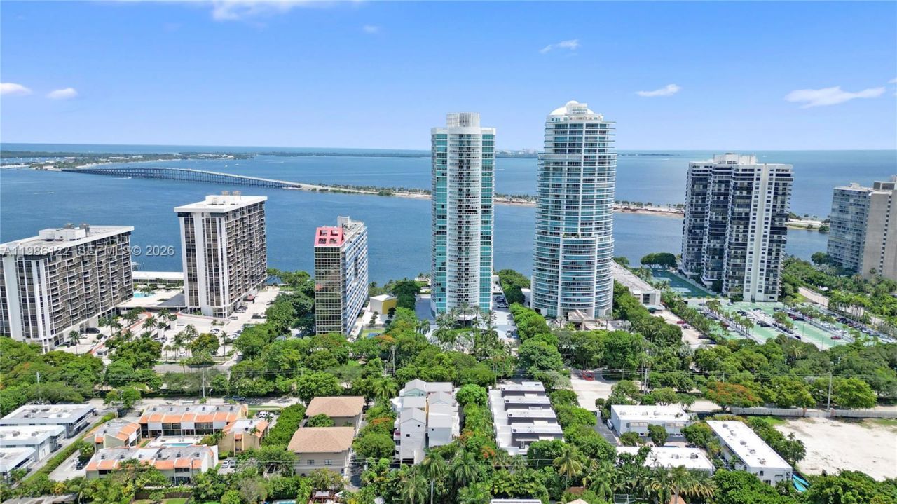 2101 Brickell Ave , Unit 2102, Miami, FL 33129 Photo