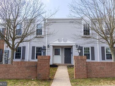 1212A CROSSHILL COURT, LANSDALE, PA 19446