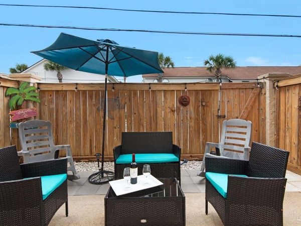 8443 Gulf Blvd, Unit E23, Navarre, FL 32566