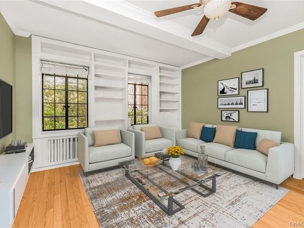 45 Tudor City Place, Unit 404, New York (Manhattan), NY 10017