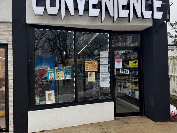 180 Merritts Road, Farmingdale, NY 11735