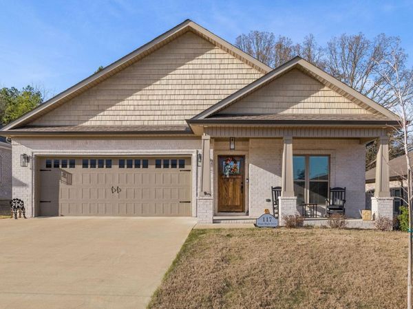 117 Sugar Maple Dr, Florence, AL
