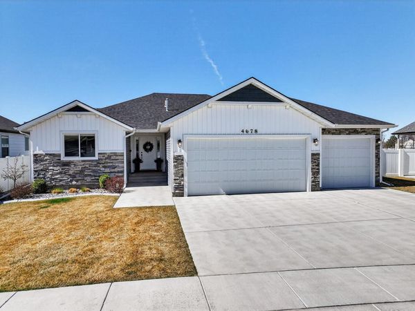 4678 Pahsimeroi, Chubbuck, ID 83202