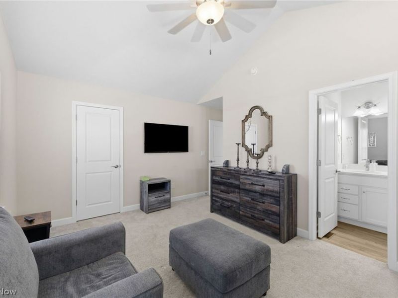 2256 E 100th Street , Cleveland, OH 44106 Photo 15