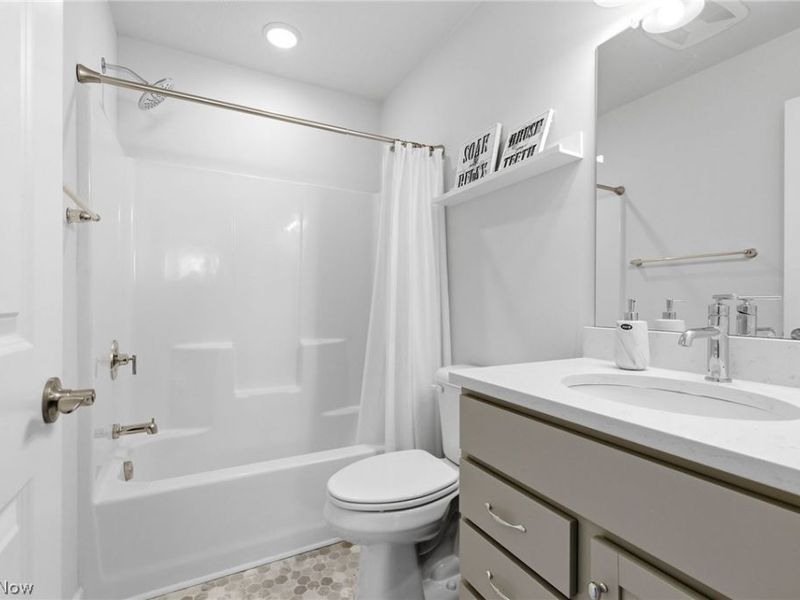 2256 E 100th Street , Cleveland, OH 44106 Photo 19