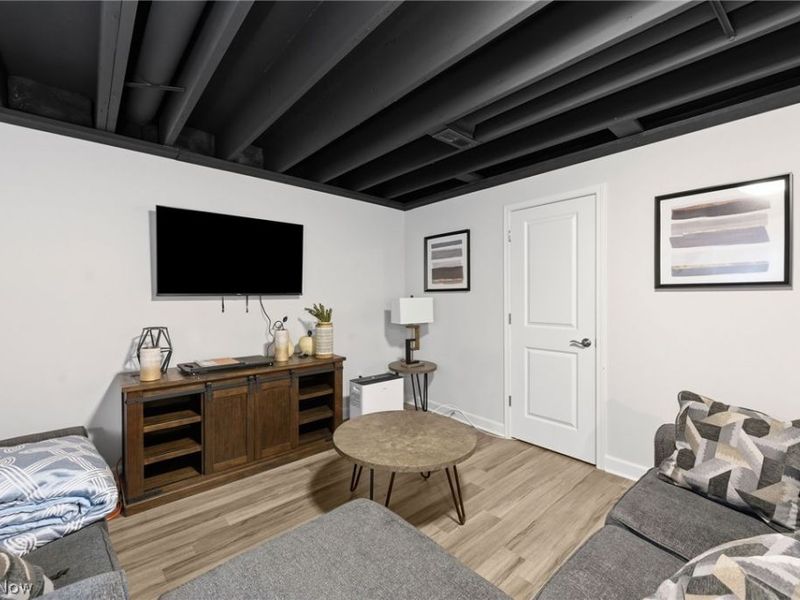 2256 E 100th Street , Cleveland, OH 44106 Photo 23