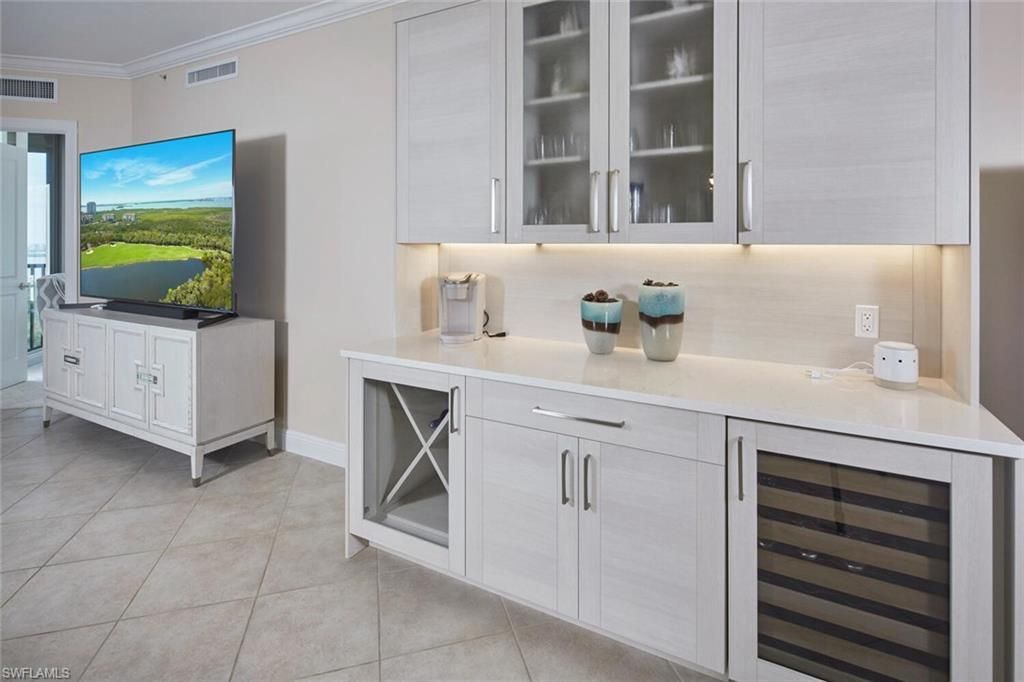 23850 Via Italia Cir, Unit 2004, Estero, FL 34134 Photo