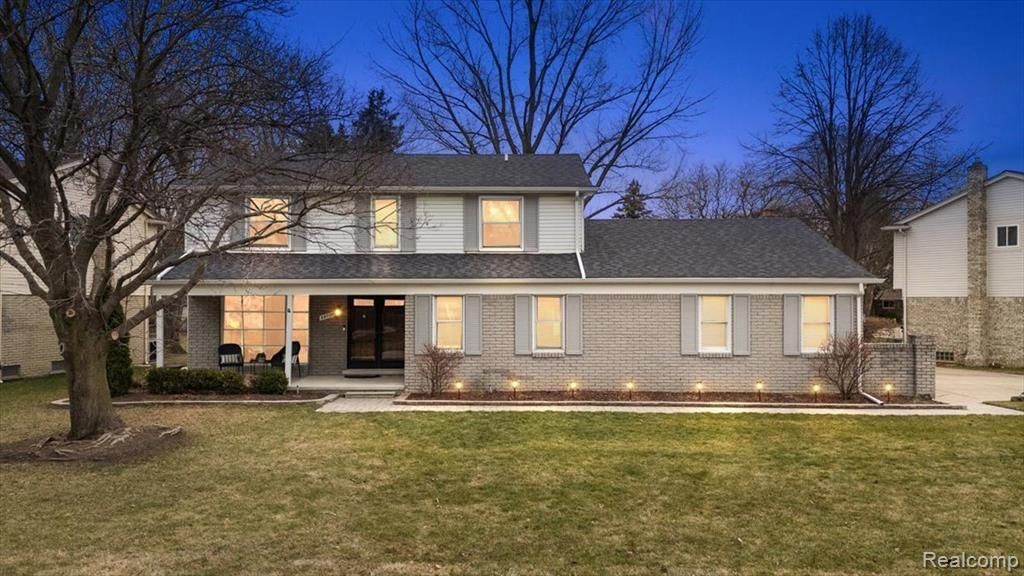 39728 Bonnie Court, Clinton Township, MI 48038 Main Photo