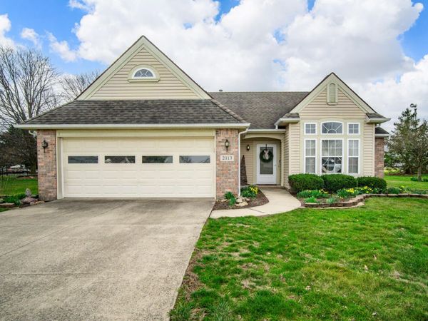 2113 Wilshire Drive, Piqua, OH 45356