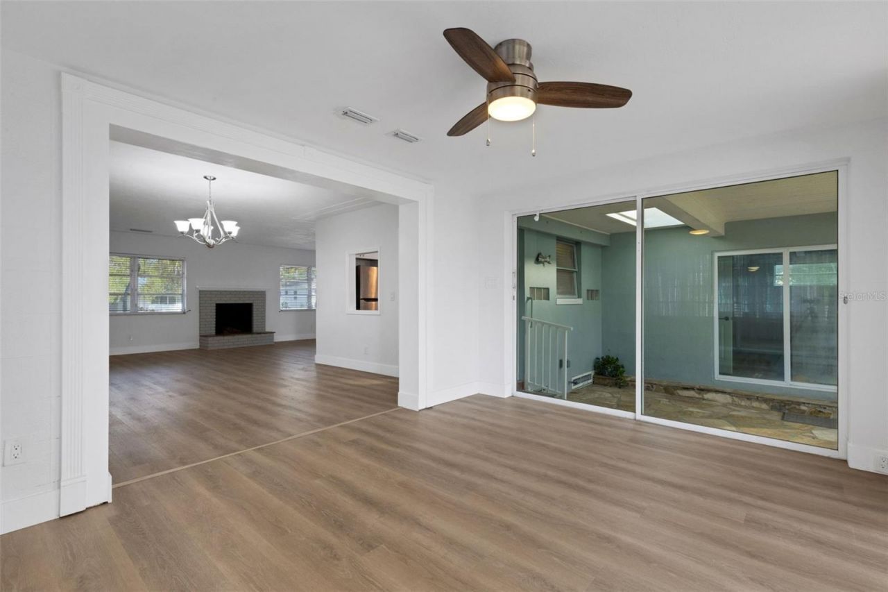 7912 Garden Drive N, Saint Petersburg, FL 33710 Photo