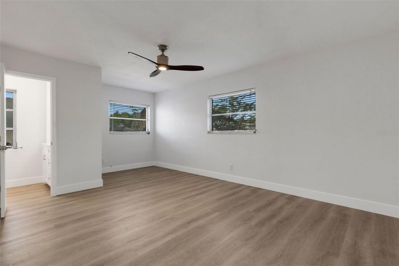 7912 Garden Drive N, Saint Petersburg, FL 33710 Photo