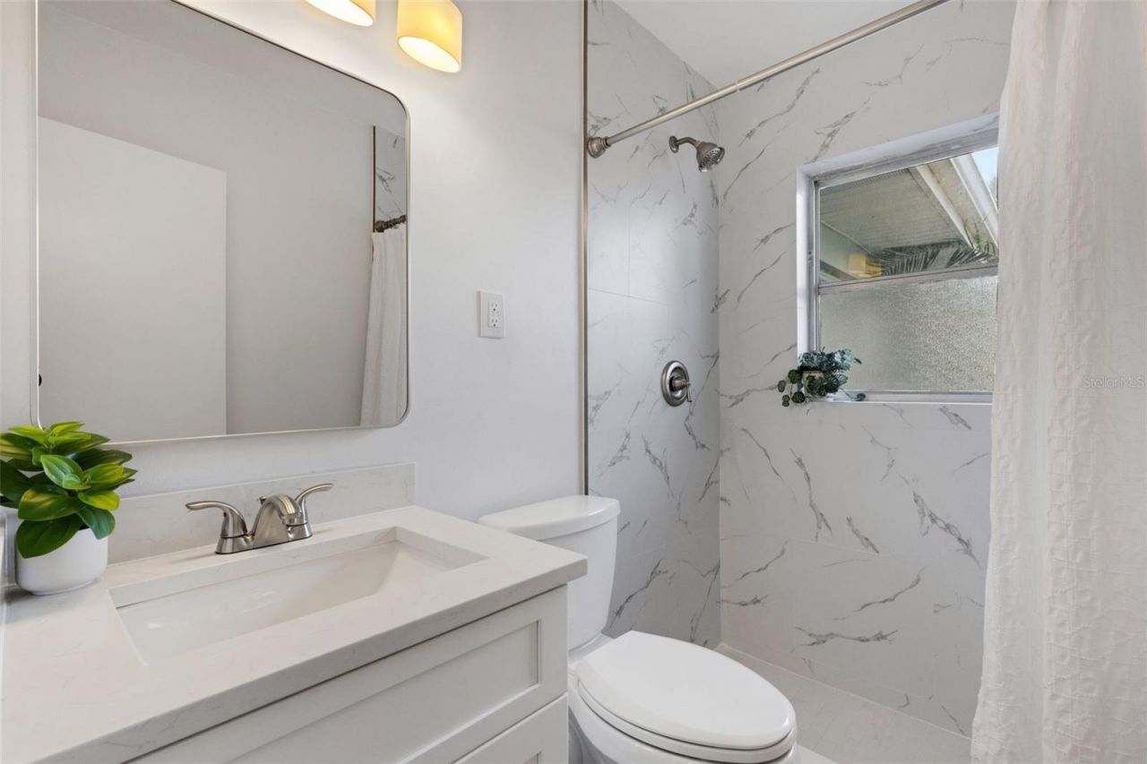 7912 Garden Drive N, Saint Petersburg, FL 33710 Photo